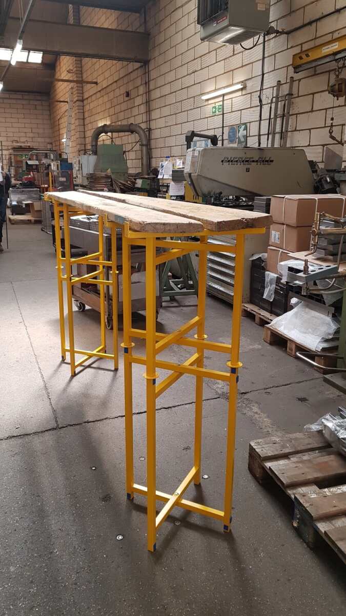 Material's Platform Ski's 1 Pair (2 Ski's) - Image 5